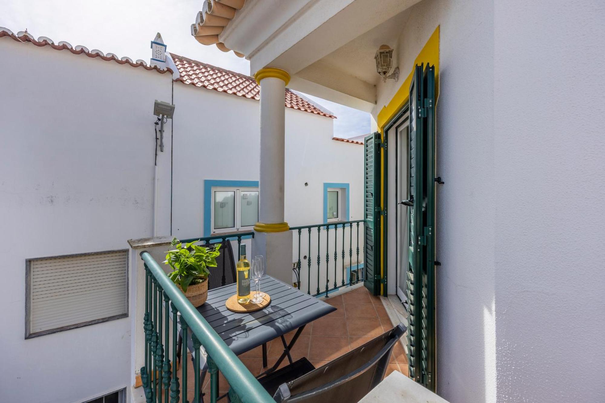 Villa Som Das Ondas Budens Esterno foto